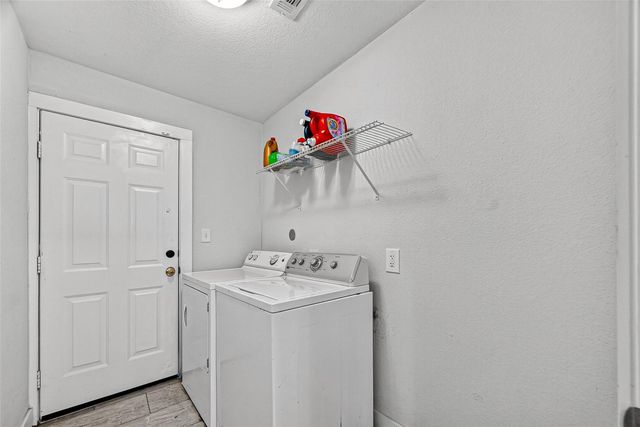 6733 Goforth Street, Houston, TX 77021