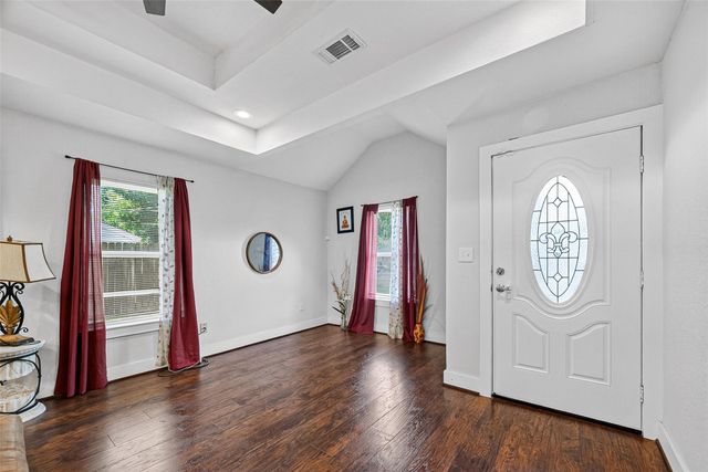 6733 Goforth Street, Houston, TX 77021