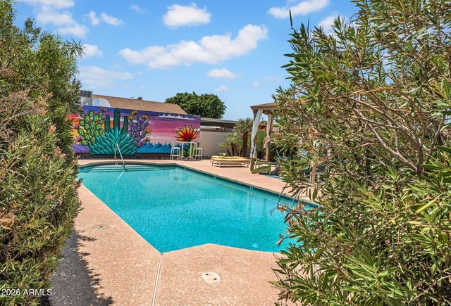 6625 N Majorca Way W, Phoenix, AZ 85014