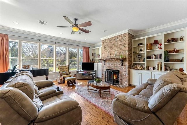 2713 Nottoway Ln Lane, Lake Charles, LA 70605