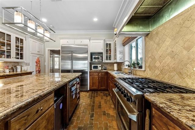 2713 Nottoway Ln Lane, Lake Charles, LA 70605