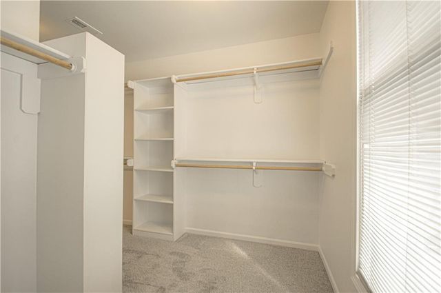 22306 W 51st Terrace, Shawnee, KS 66226
