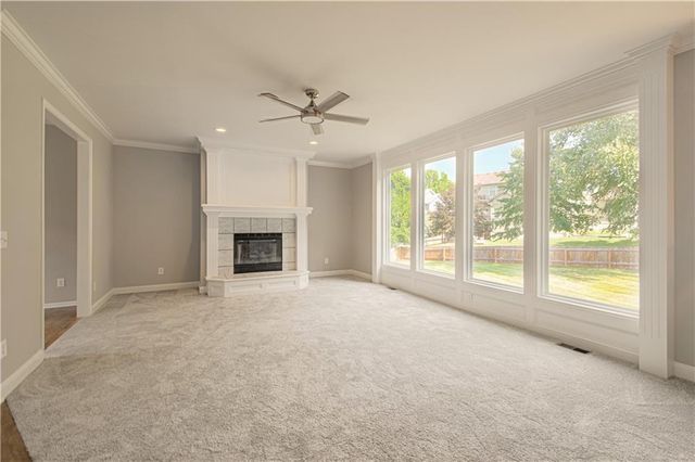 22306 W 51st Terrace, Shawnee, KS 66226