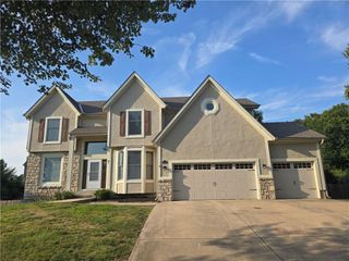 22306 W 51st Terrace, Shawnee, KS 66226