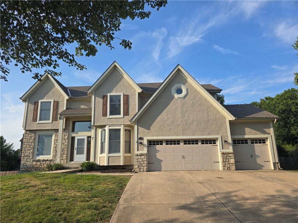 22306 W 51st Terrace, Shawnee, KS 66226