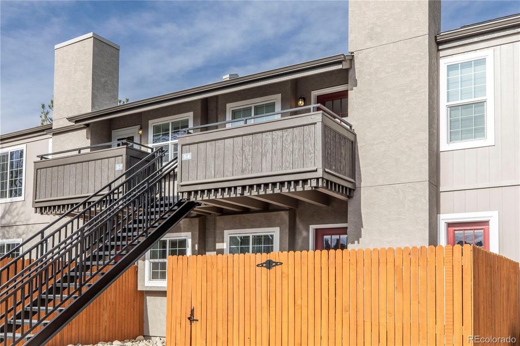 2301 E Fremont Avenue S08, Centennial, CO 80122