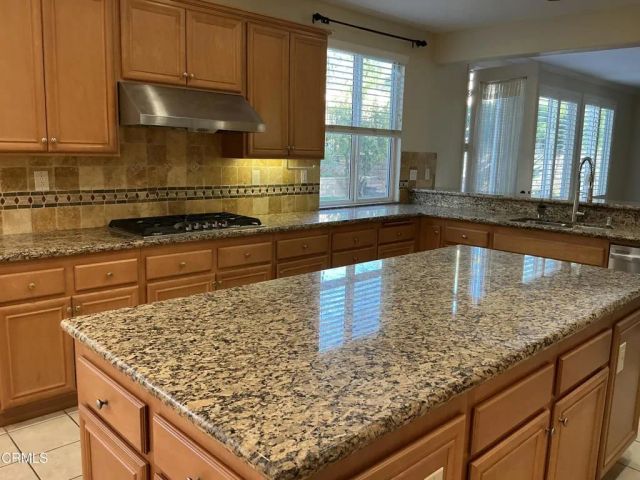 13687 Blue Ridge Way, Moorpark, CA 93021