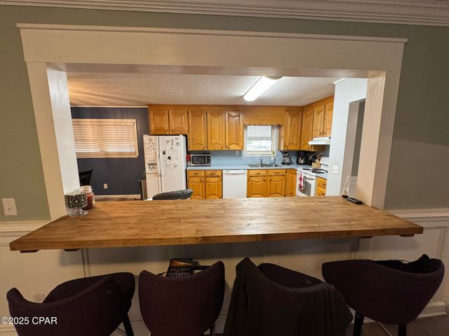 8168 Adams Street, Sneads, FL 32460