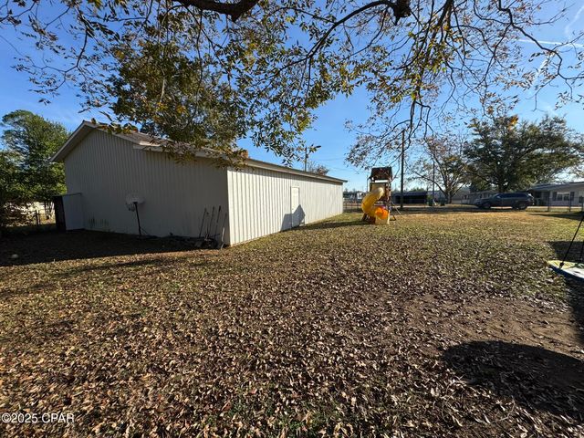 8168 Adams Street, Sneads, FL 32460