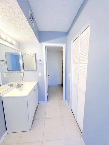 8888 SW 131st Court 205, Miami, FL 33186