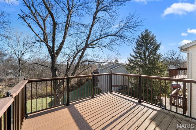 760 Woodside Trails Drive 203, Ballwin, MO 63021