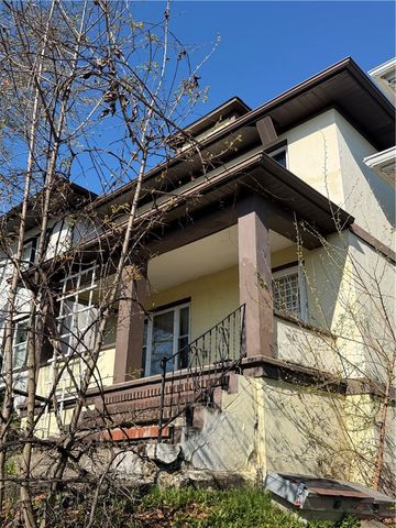 117 Ida Ave, Donora, PA 15033