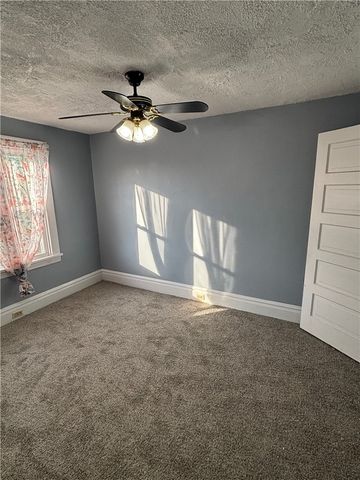 117 Ida Ave, Donora, PA 15033