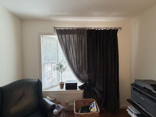 9385 N Lake DRIVE, Milwaukee, WI 53217