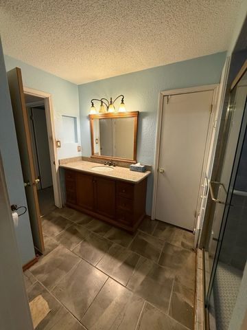 13323 Cloverbrook Lane, Dallas, TX 75253