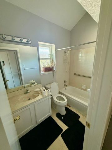 13323 Cloverbrook Lane, Dallas, TX 75253