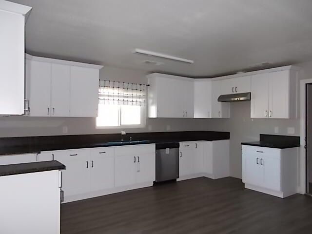 11557 4th Place, Hanford, CA 93230