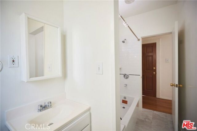 1275 N Wilton Place B, Los Angeles, CA 90038