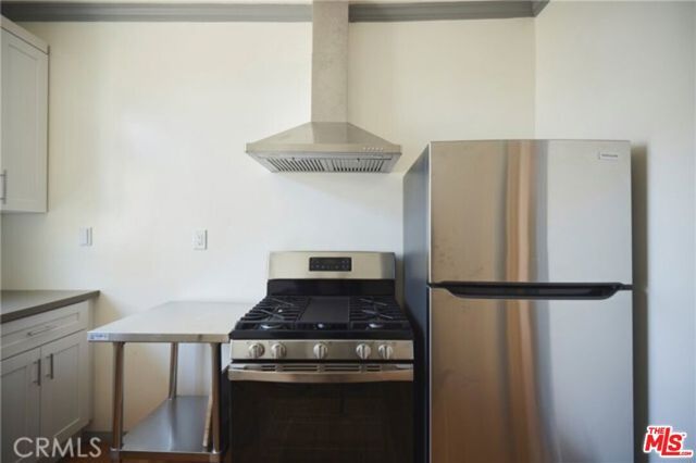 1275 N Wilton Place B, Los Angeles, CA 90038