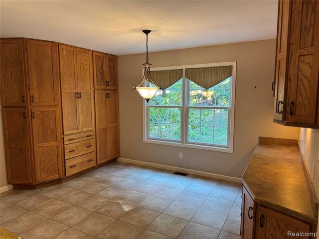 3198 Leeomi Drive, Britton, MI 49229