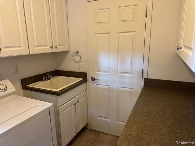 3198 Leeomi Drive, Britton, MI 49229