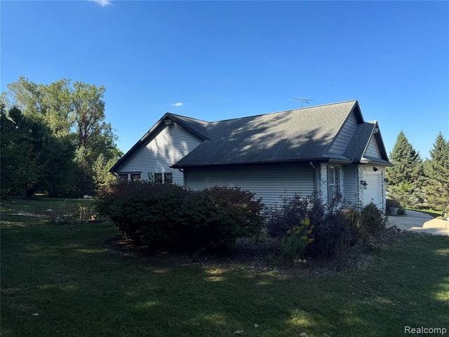 3198 Leeomi Drive, Britton, MI 49229
