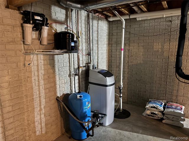 3198 Leeomi Drive, Britton, MI 49229