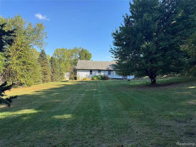 3198 Leeomi Drive, Britton, MI 49229