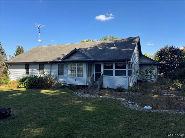 3198 Leeomi Drive, Britton, MI 49229