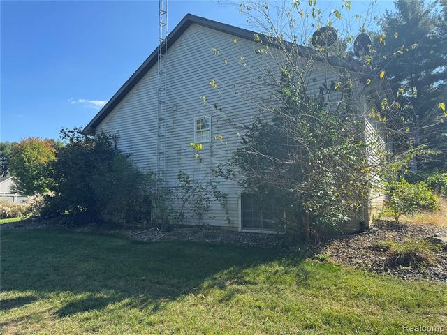 3198 Leeomi Drive, Britton, MI 49229