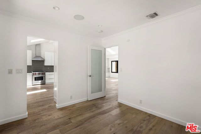 2425 Rinconia Drive, Los Angeles, CA 90068