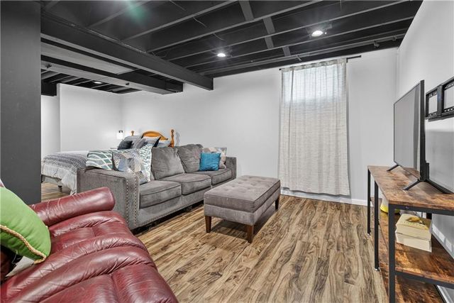 11434 Grant Drive, Overland Park, KS 66210