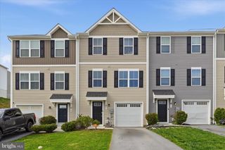 56 NORCROSS CT, Martinsburg, WV 25403