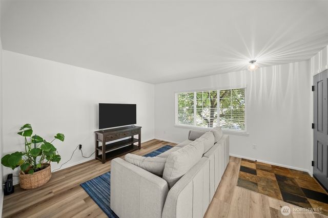 6516 Indiana Street SE, Olympia, WA 98513