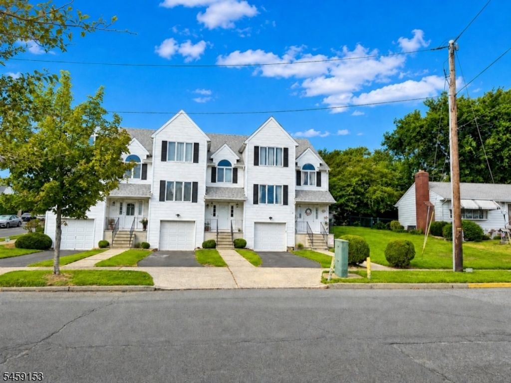 271 W High St, Bound Brook Boro, NJ 08805 — photo 2