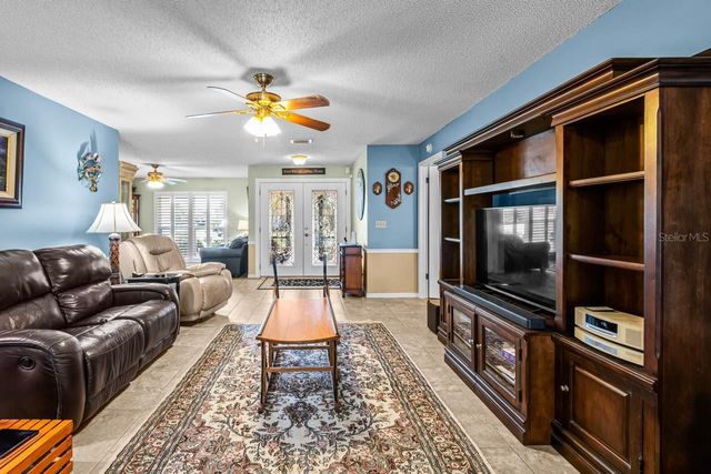 1917 E VIEW DRIVE, Sun City Center, FL 33573