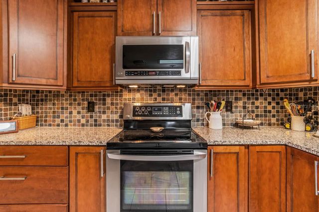 1917 E VIEW DRIVE, Sun City Center, FL 33573