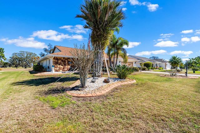 1917 E VIEW DRIVE, Sun City Center, FL 33573