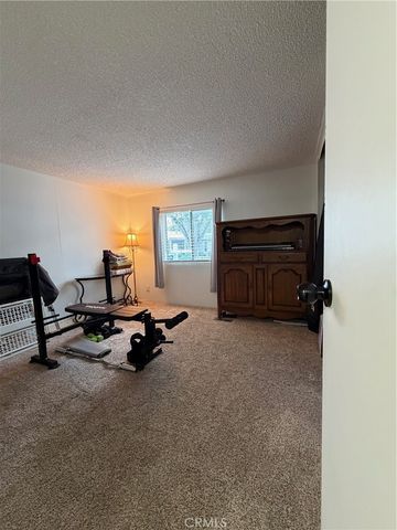 29021 Bouquet Canyon 290, Saugus, CA 91390