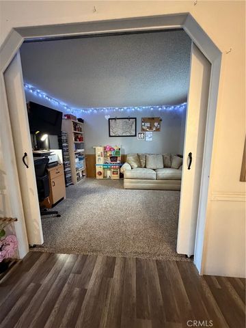 29021 Bouquet Canyon 290, Saugus, CA 91390