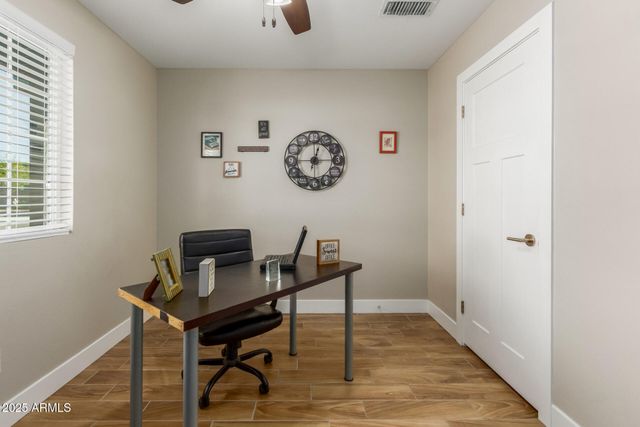 5832 S 12TH Lane, Phoenix, AZ 85041