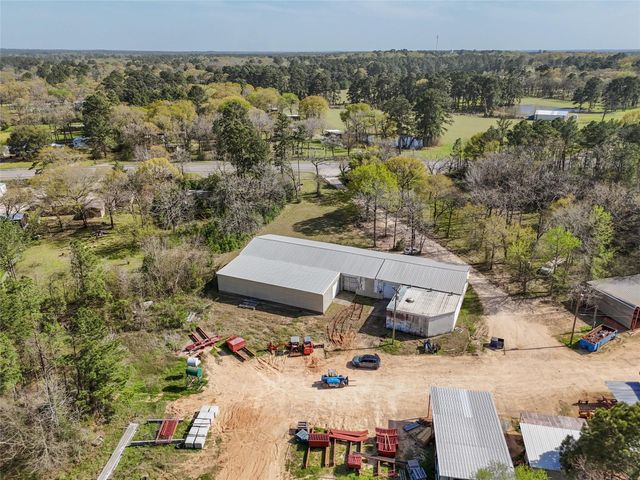 1893 Us Hwy 190 Drive, Huntsville, TX 77340