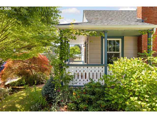 4567 Ne 83RD Ave, Portland, OR 97220