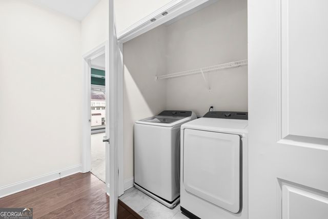 2166 Rock Creek Park, Decatur, GA 30033