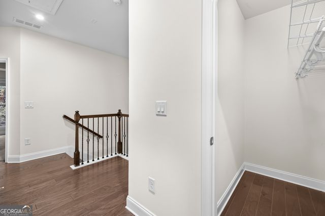 2166 Rock Creek Park, Decatur, GA 30033