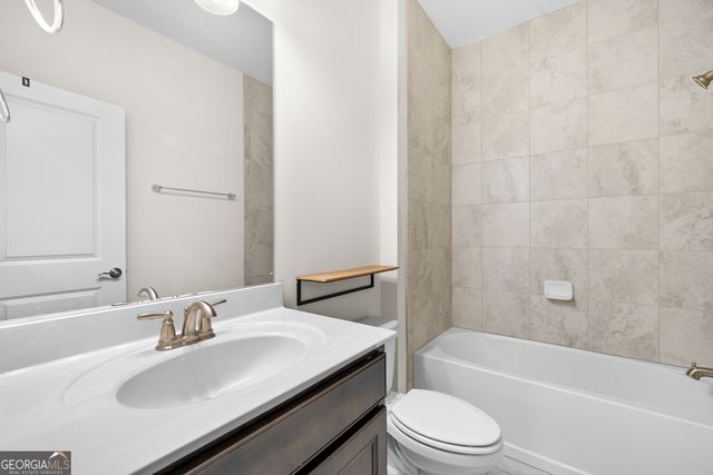 2166 Rock Creek Park, Decatur, GA 30033