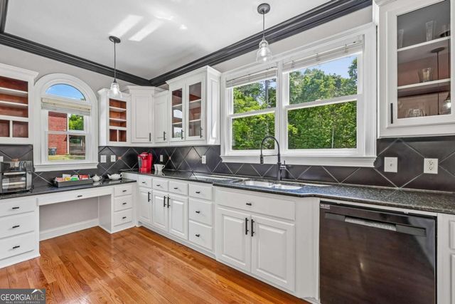210 Fox Glove Drive, Covington, GA 30016
