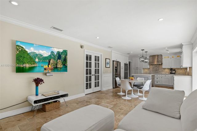 7360 SW 115th St, Pinecrest, FL 33156