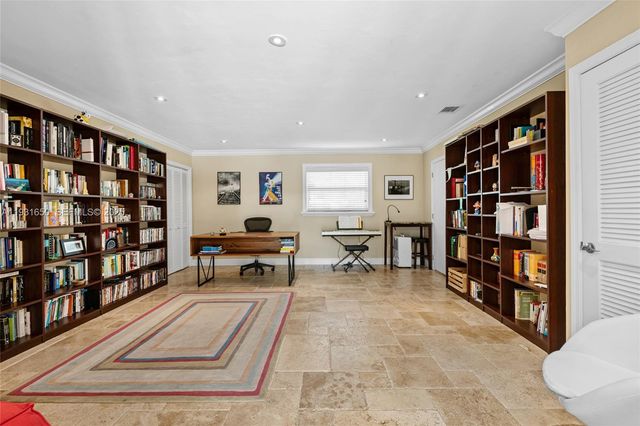 7360 SW 115th St, Pinecrest, FL 33156