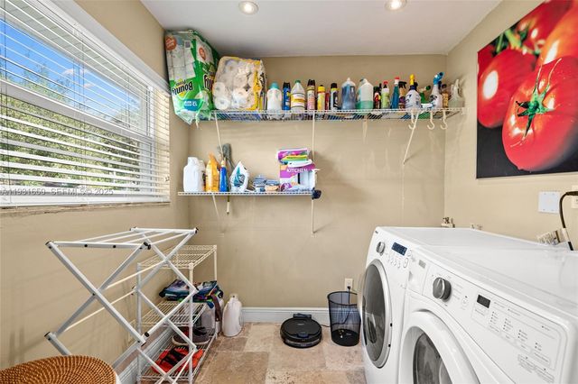 7360 SW 115th St, Pinecrest, FL 33156